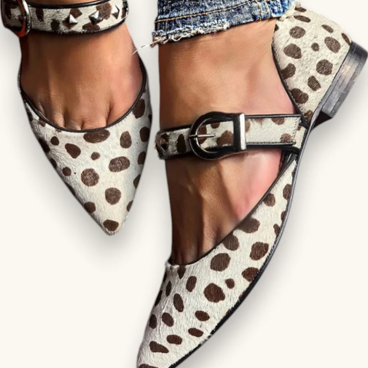 BALLERINE PUNTIAGUTE CON CINTURINI IN STAMPA LEOPARDO