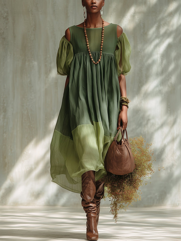 Vestito Midi Verde in Chiffon Senza Spalline e Manica Corta