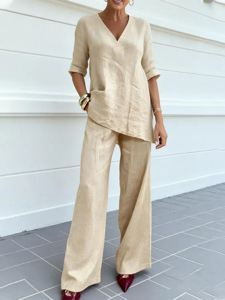 Susana | Completo di Due Pezzi con Top a Manica Corta e Pantaloni Dritti