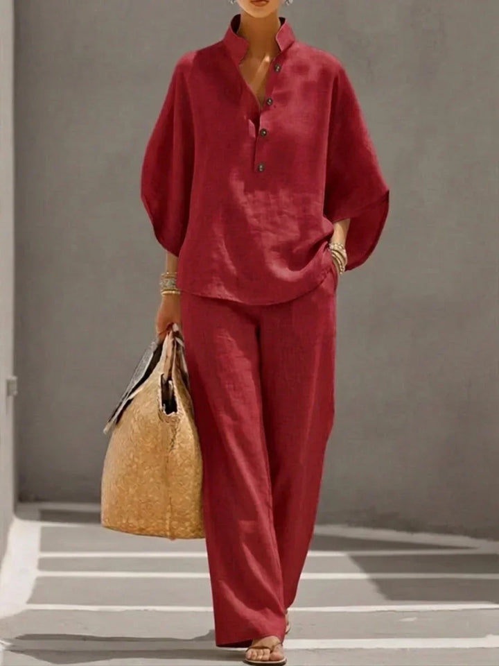 Noelle | Completo di Due Pezzi in Lino con Bottoni e Taglio Relaxed