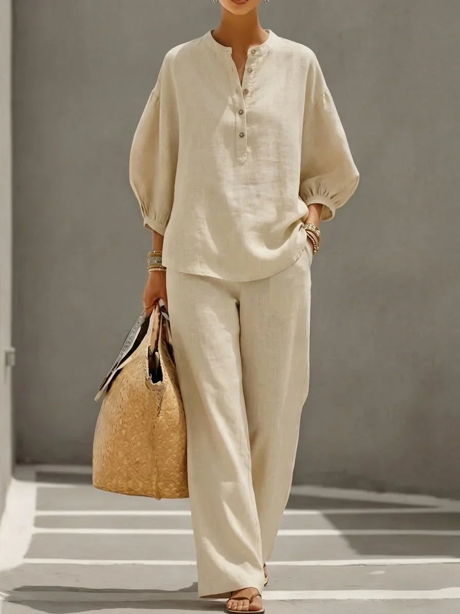Camille | Completo di Due Pezzi in Lino Relax con Bottoni